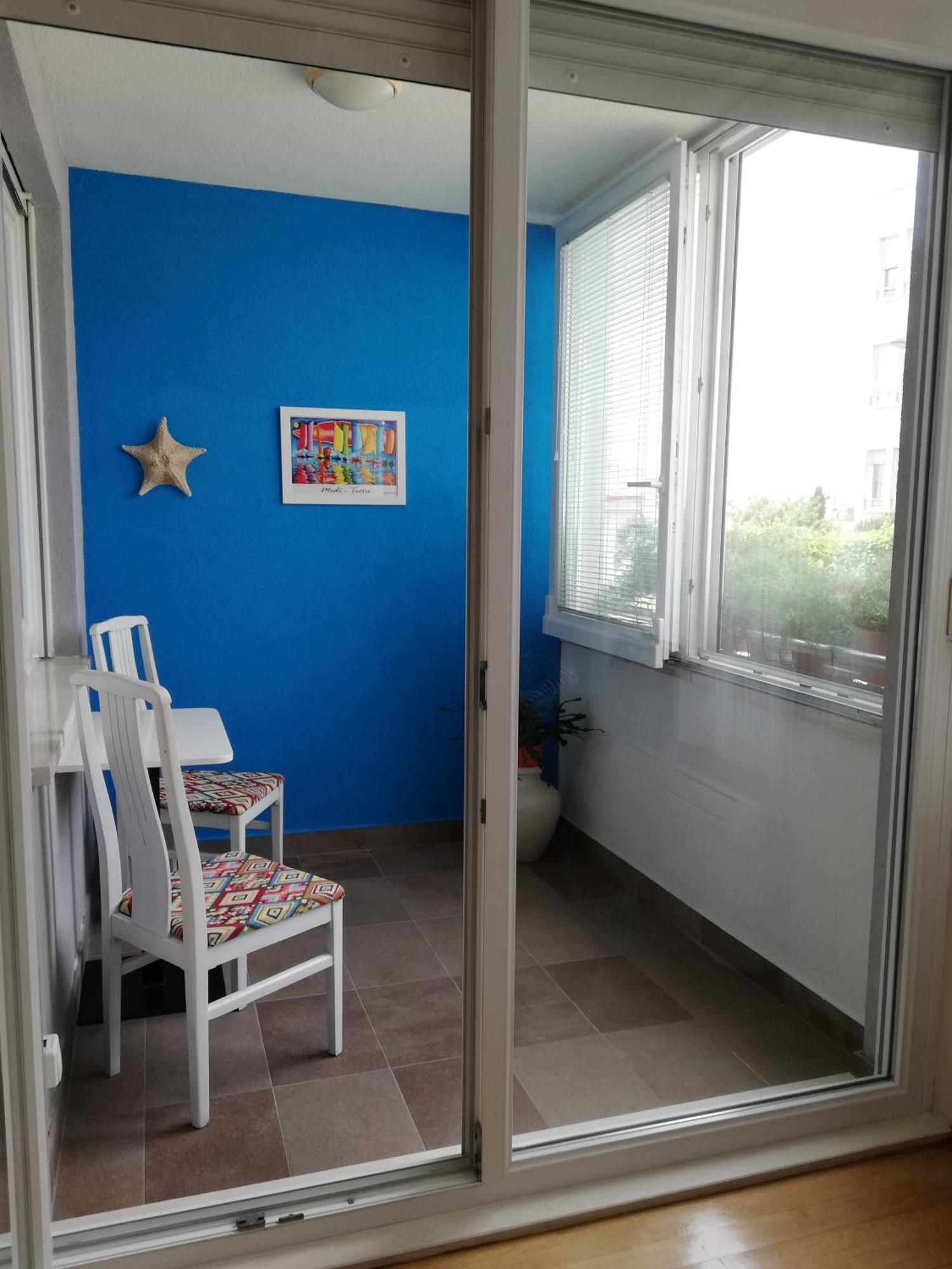 Near Beach Apartment Reno With Private Parking スプリト エクステリア 写真
